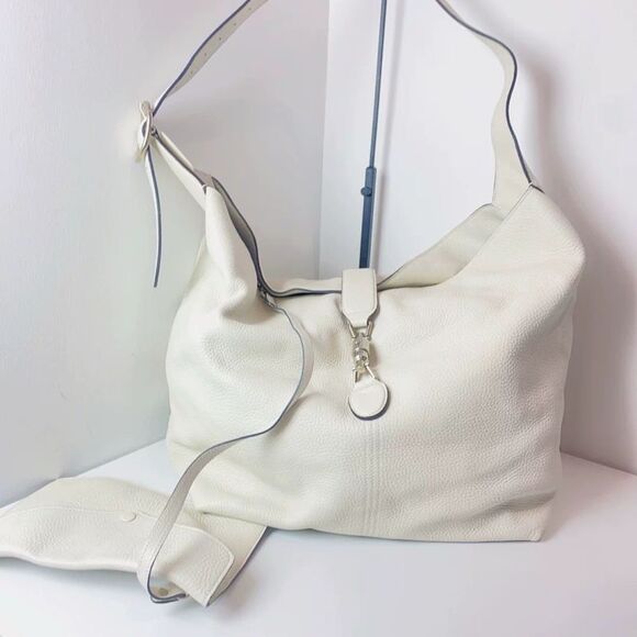 GUCCI Handbags - Gucci Women Pre-Loved Bag Very Good Condition